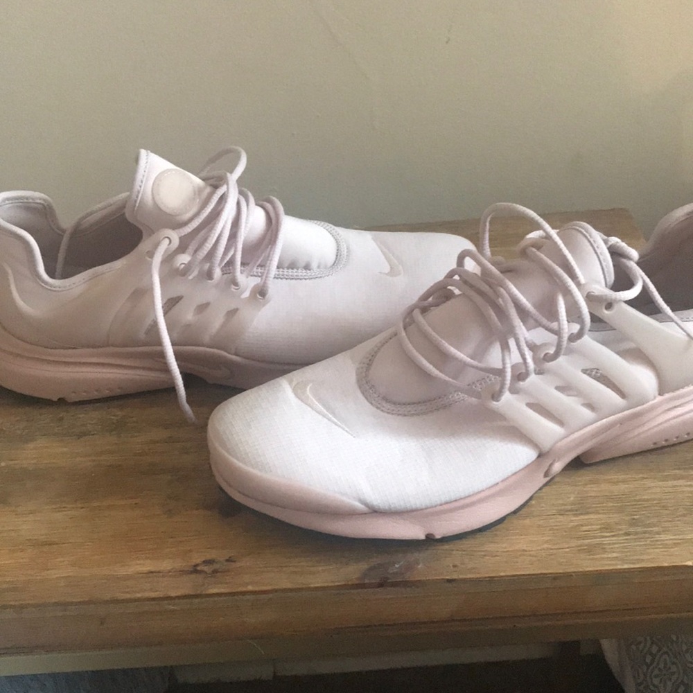 Nike Prestos